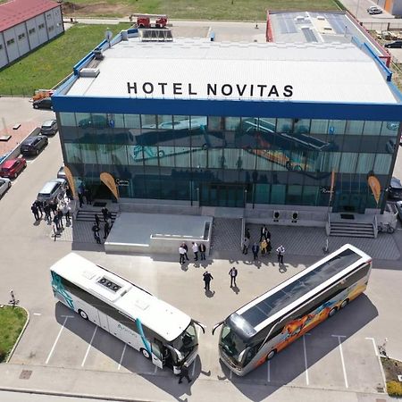 Hotel Novitas Livno Exterior photo